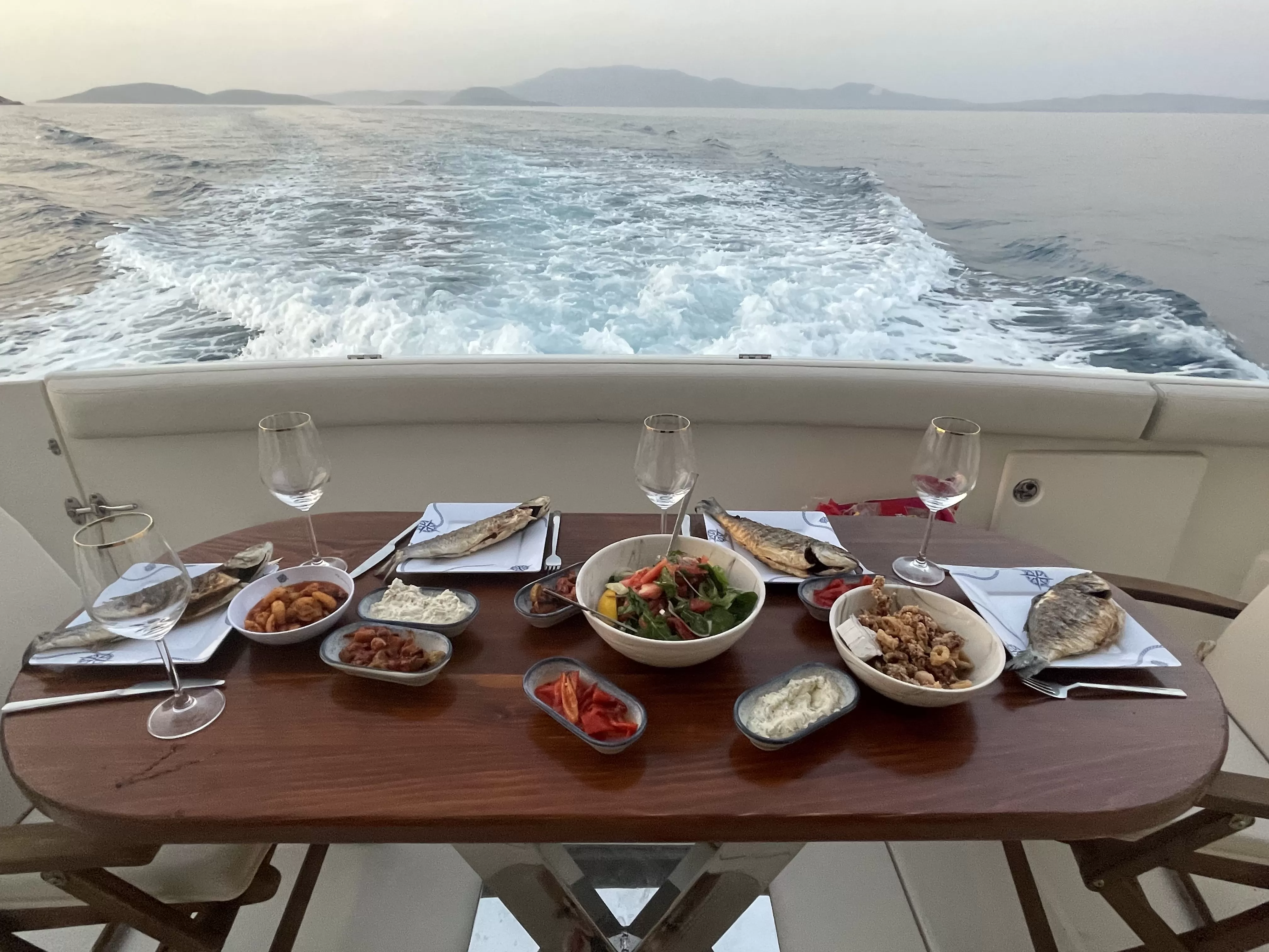 Çeşme Yat Kiralama 54
