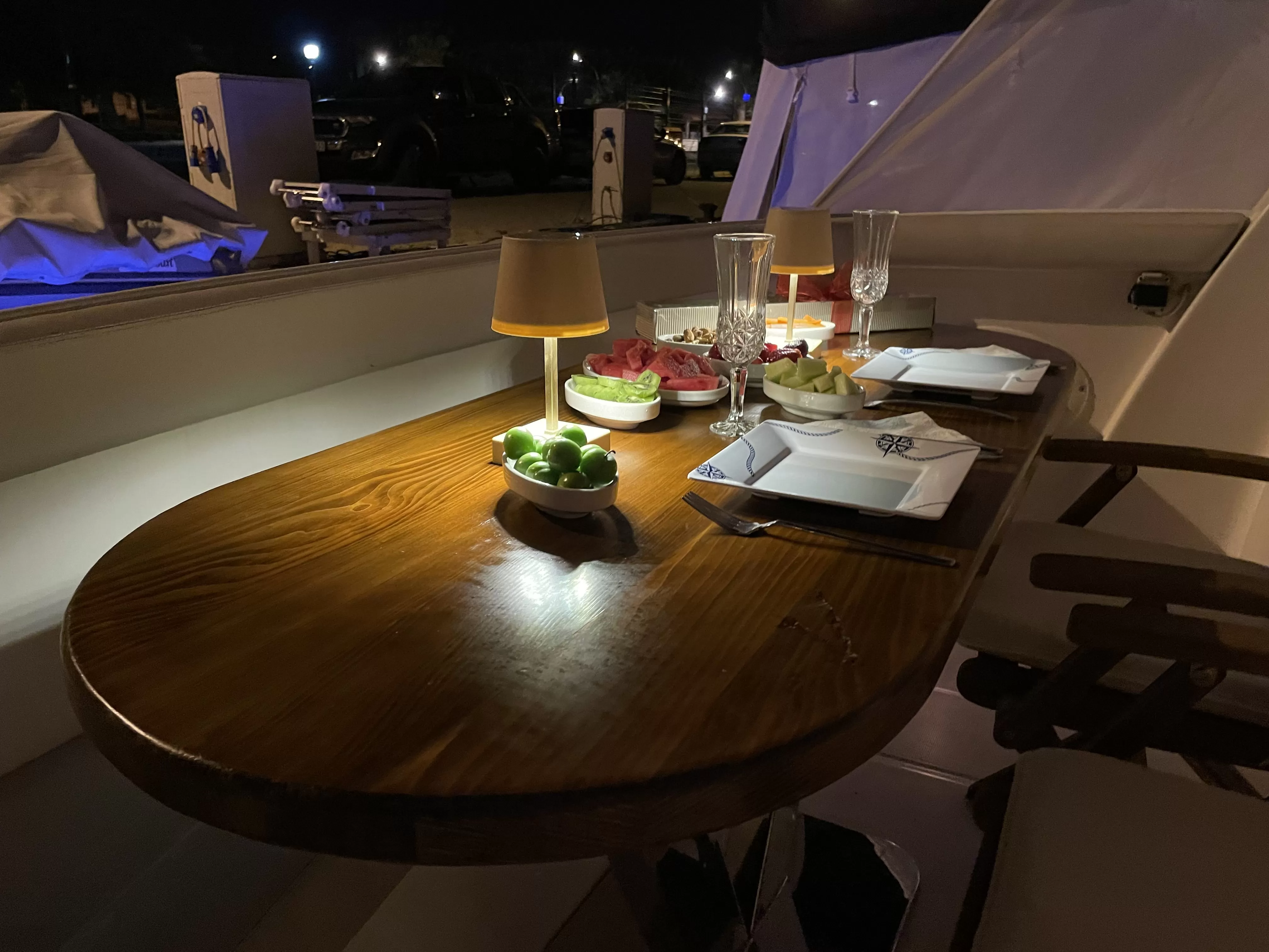 çeşme yat kiralama 43